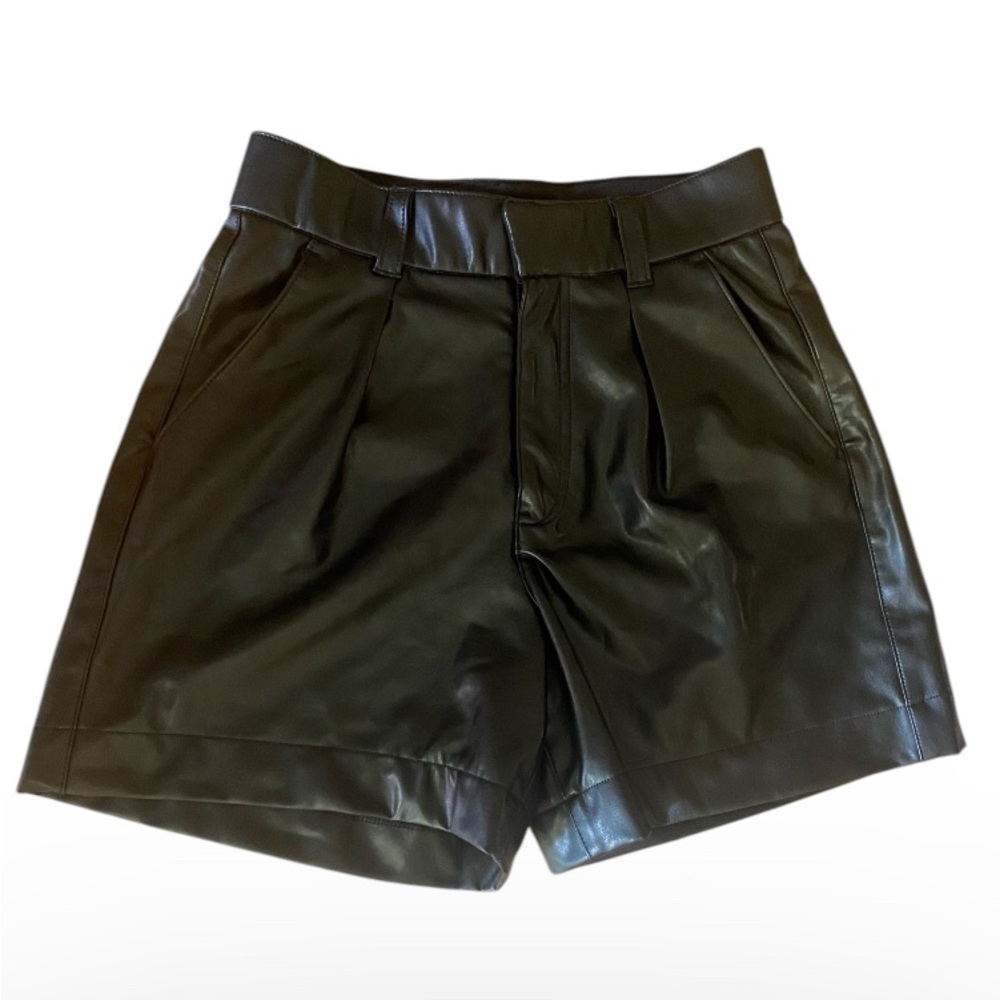 Abercrombie & Fitch Women’s Black Vegan Leather Tailored Shorts